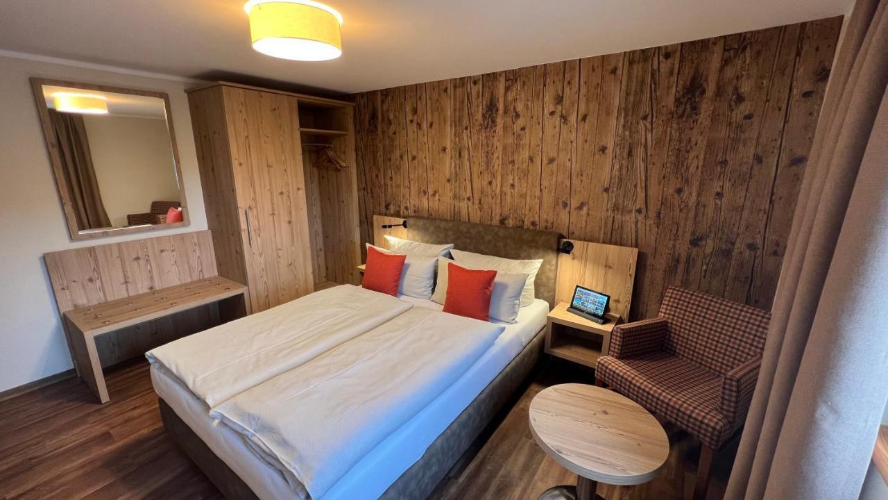 Dammschenke Gasthof & Hotel Курорт Йонсдорф Экстерьер фото