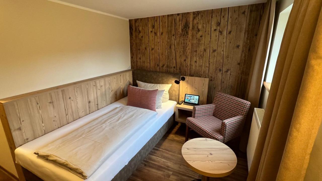 Dammschenke Gasthof & Hotel Курорт Йонсдорф Экстерьер фото