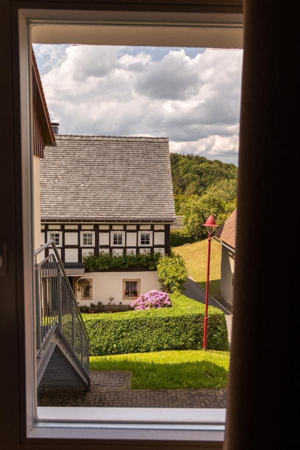 Dammschenke Gasthof & Hotel Курорт Йонсдорф Экстерьер фото